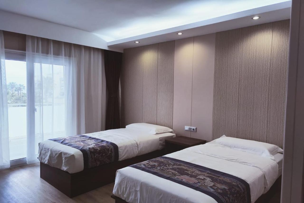 Hotel Nueva Europa 토르뎀바라 외부 사진