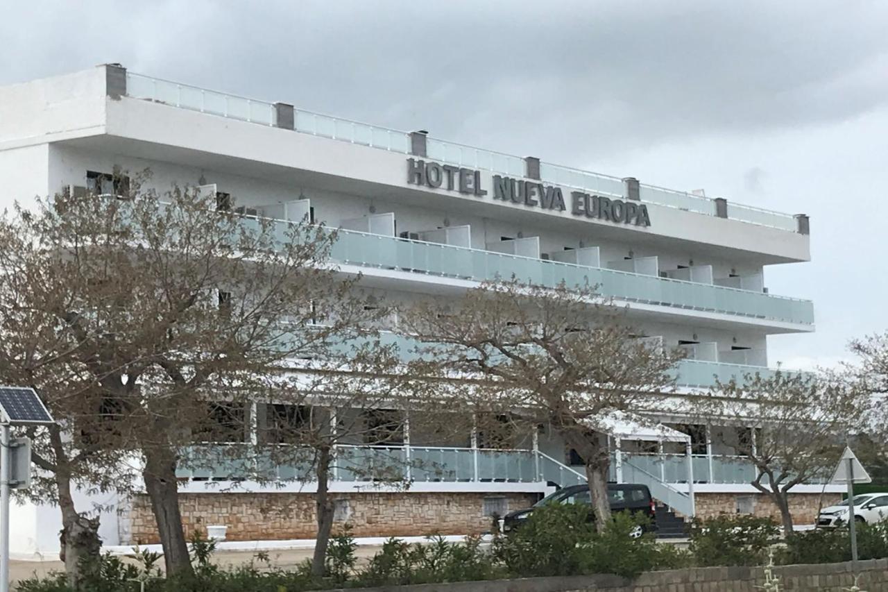 Hotel Nueva Europa 토르뎀바라 외부 사진