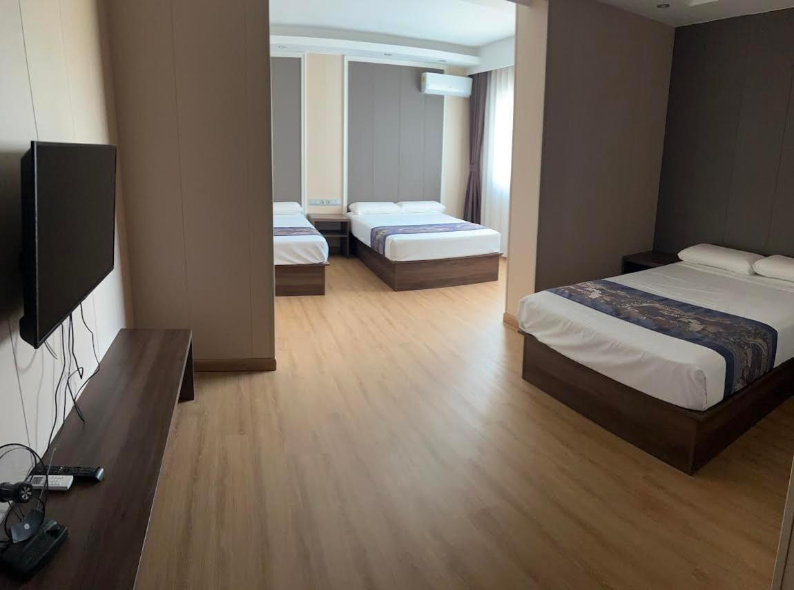 Hotel Nueva Europa 토르뎀바라 외부 사진
