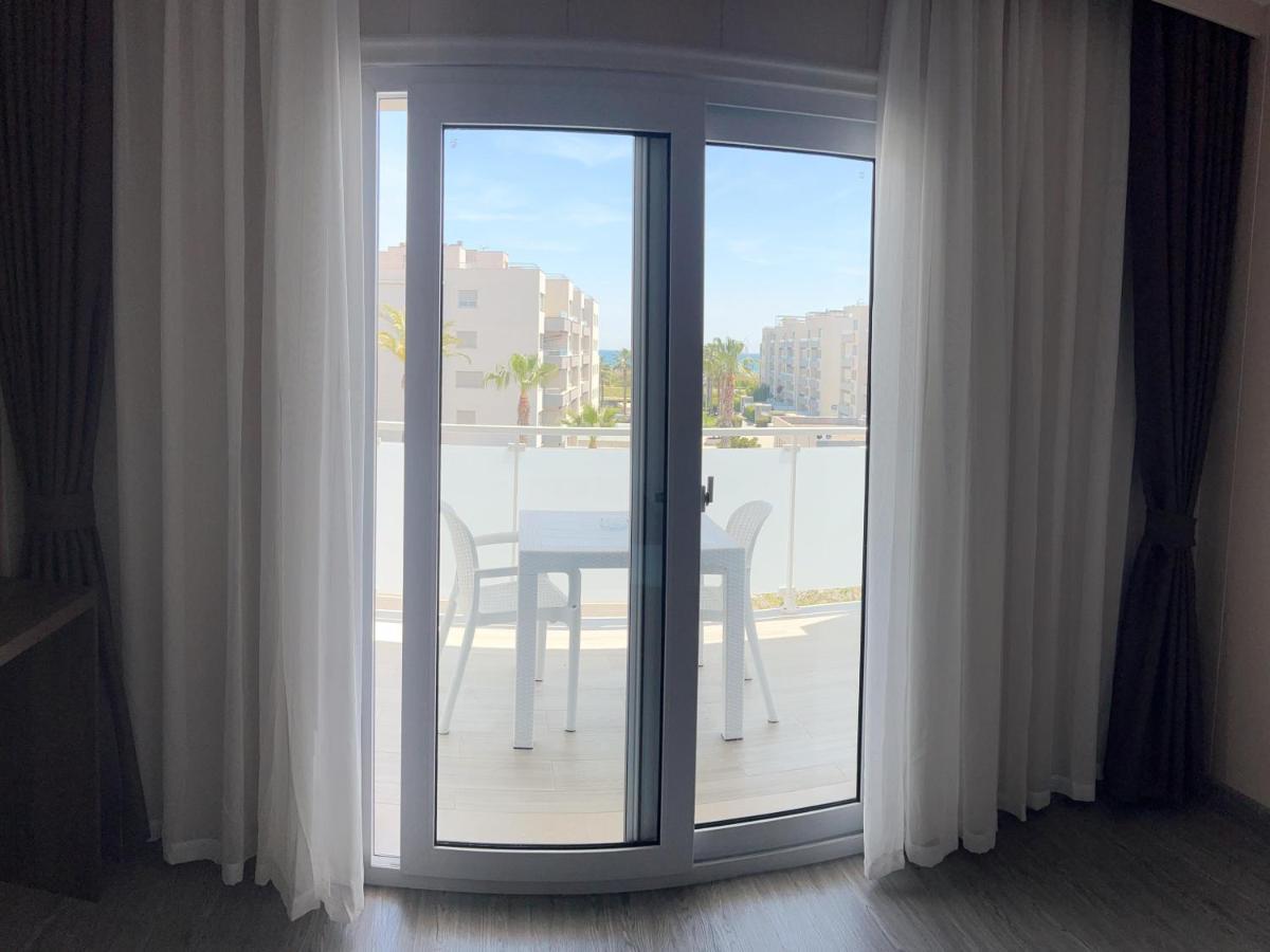 Hotel Nueva Europa 토르뎀바라 외부 사진